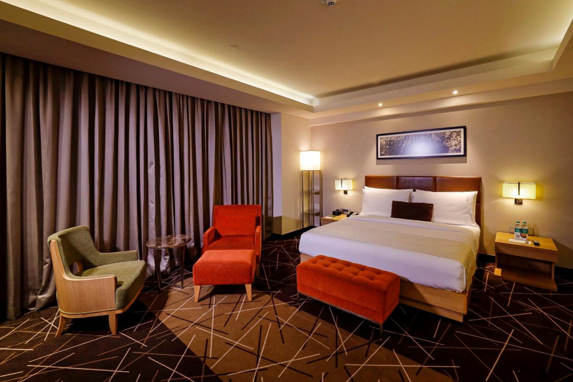 Holiday Inn Chennai Omr It Expressway By Ihg Exterior foto