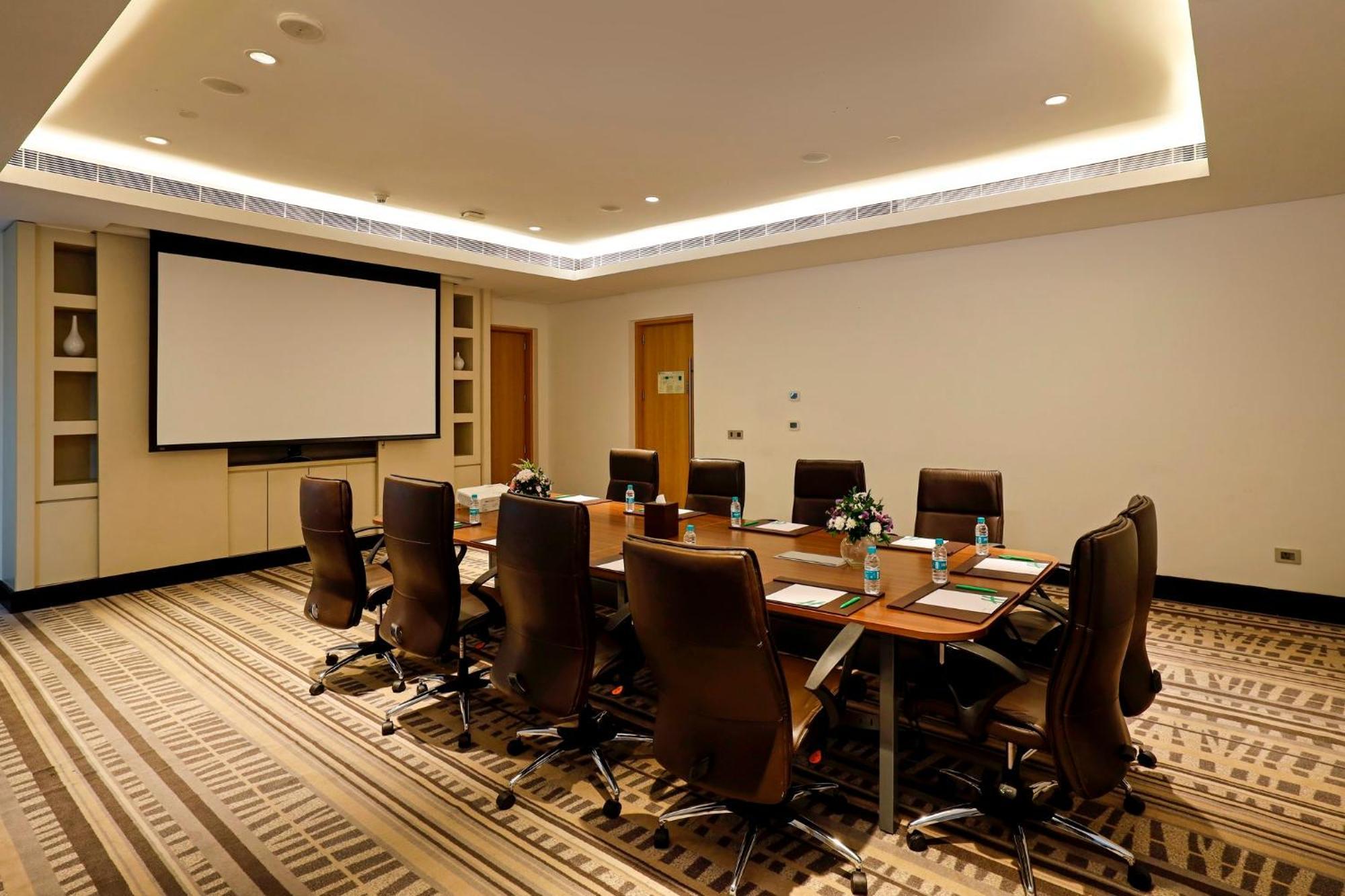 Holiday Inn Chennai Omr It Expressway By Ihg Exterior foto